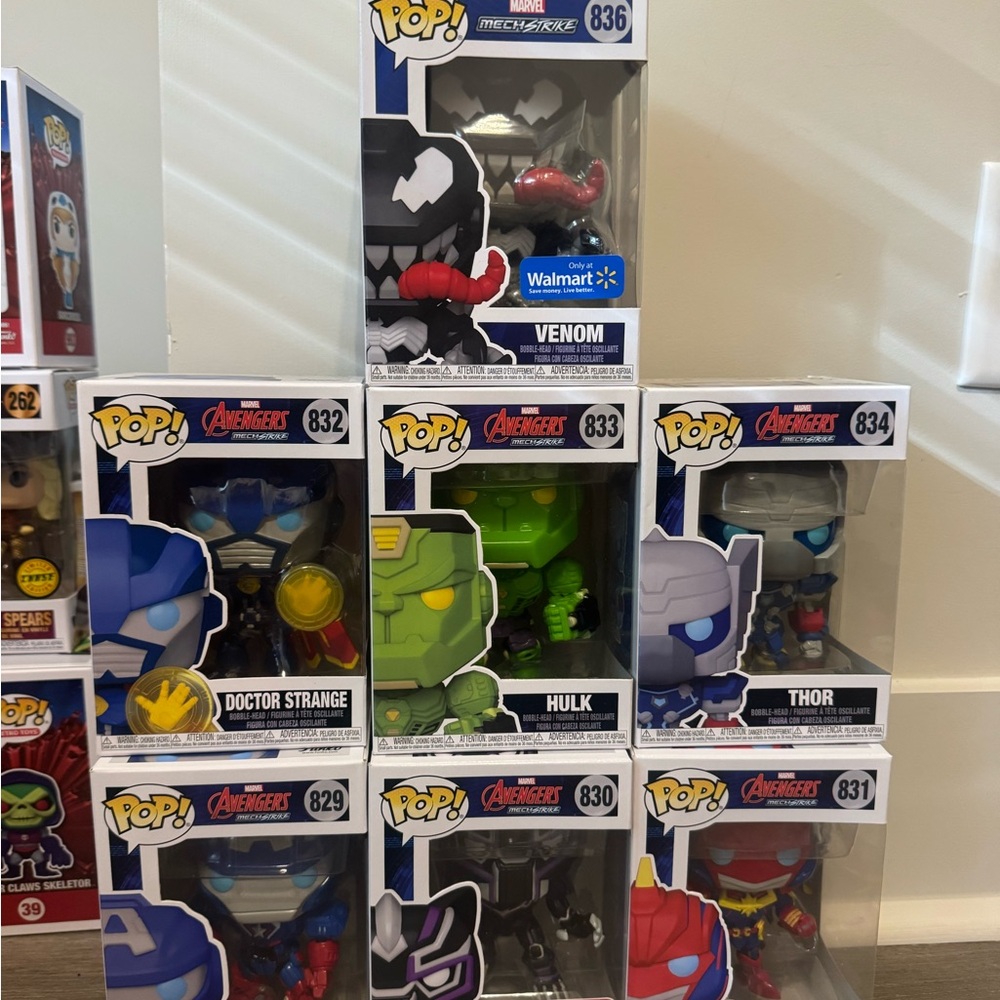 Funko Pop! Marvel Avengers Boxed Figure Lot - Venom, Hulk, Thor, Doctor Strange